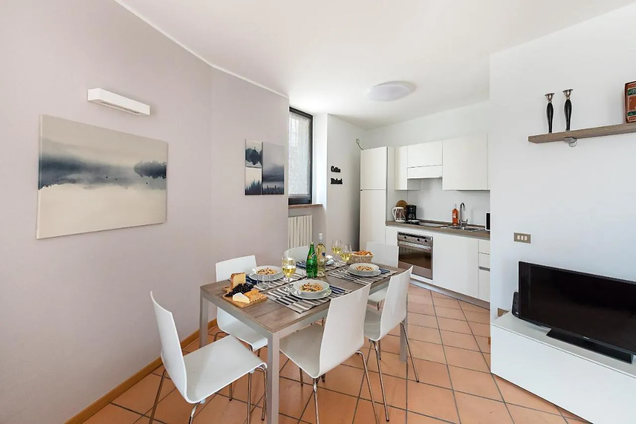La Limonaia Apartments By Wonderful Italy Гардоне Ривьера